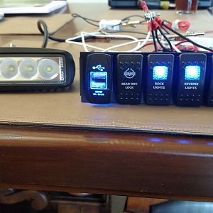 Switch Bank Test (4)