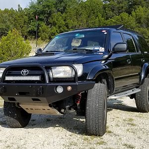 3rd gen 4Runner with Schrockworks bumper and slider