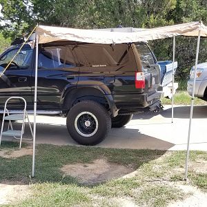 3rd Gen 4Runner With Matterhorn Rack And Roam Bat Wing 2